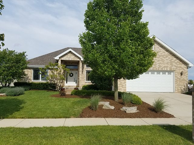 1st image of 2250 Pheasant Run Dr
