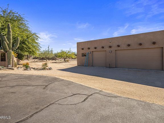 5th image of 6701 E AZURE HILLS Drive