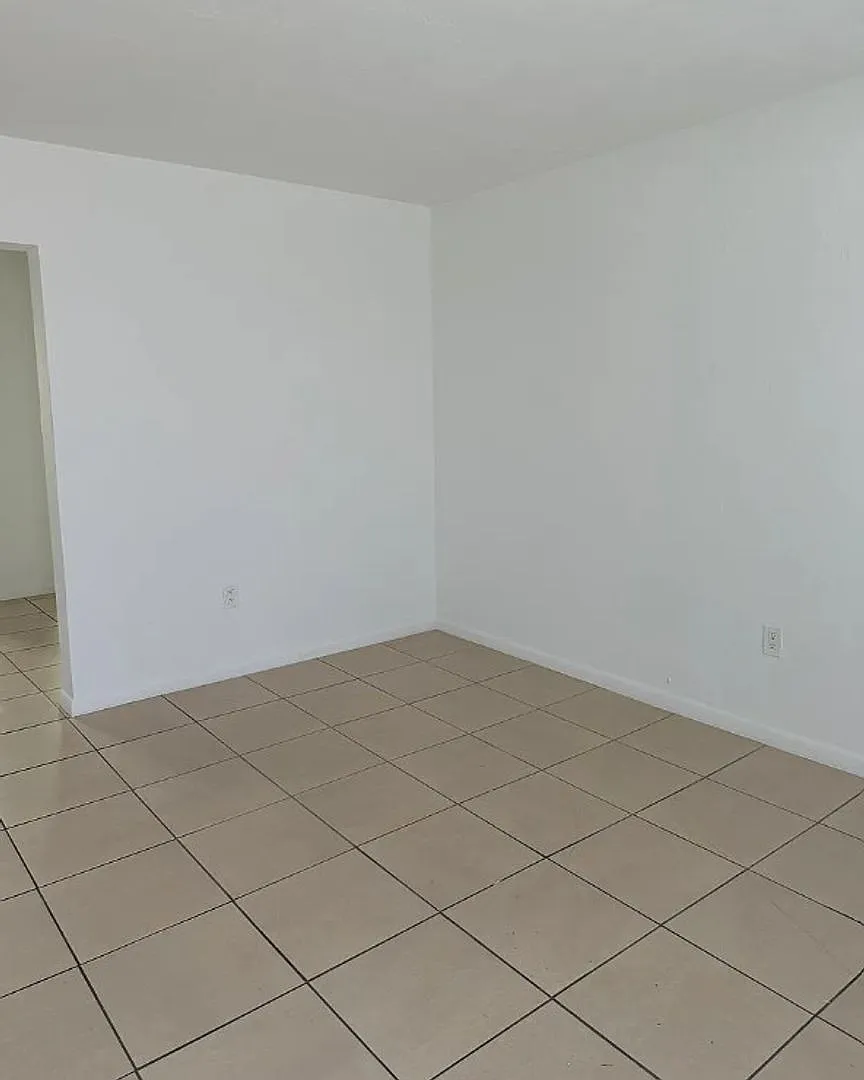 1101 Euclid Ave — Photo 4