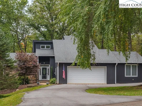 255 Buchanan Street, Glade Valley, NC 28627