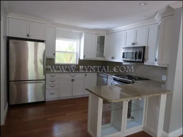 2826 Bougainvillea St, Sarasota, FL 34239