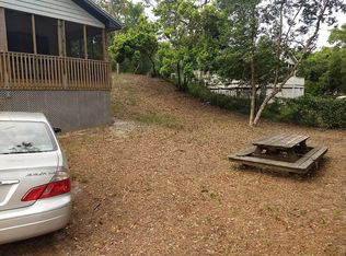 7511 Sandpiper Ln, Emerald Isle, NC 28594