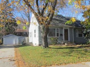 941 Charlton St, West Saint Paul, MN 55118