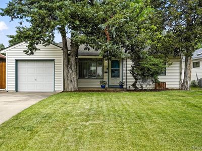 1924 Yosemite Street, Denver, CO, 80220