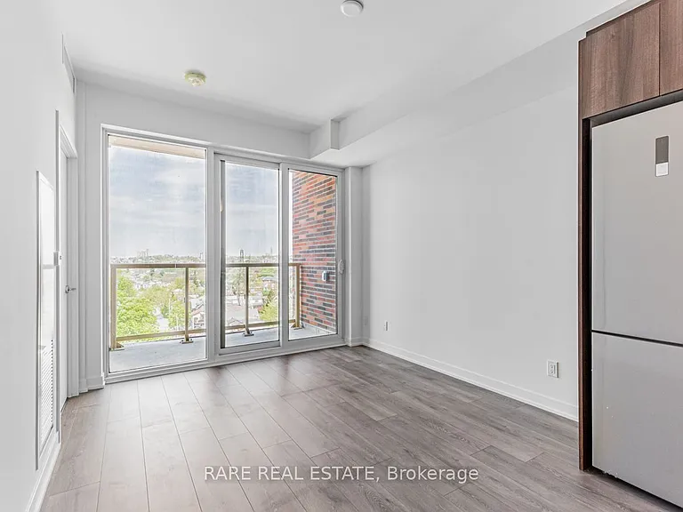 1787 Saint Clair Ave W #815 — Photo 8