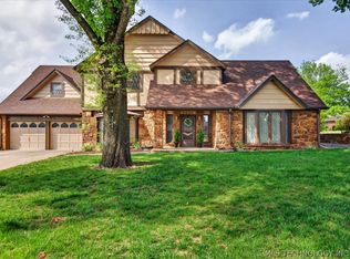 2550 Regency Rd, Bartlesville, OK 74006
