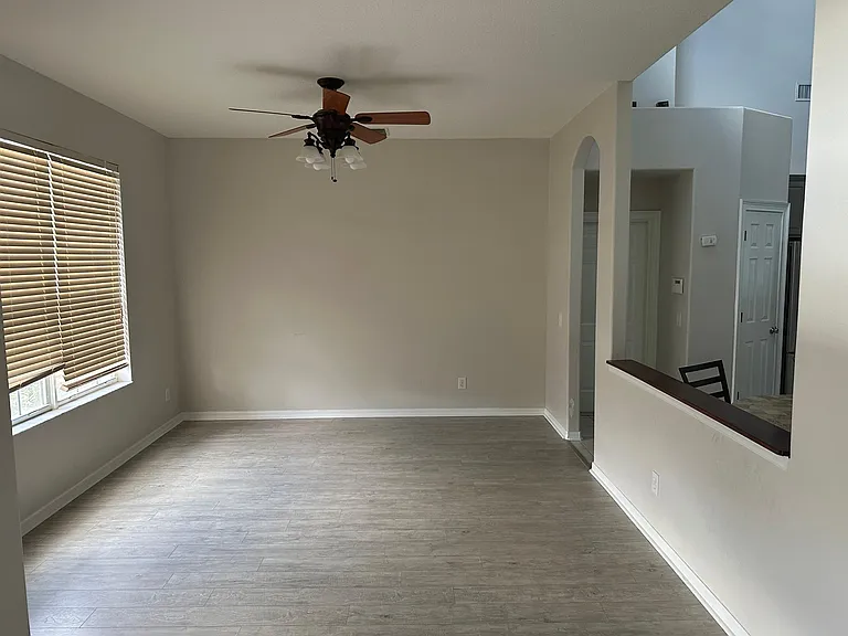 16310 Nikki Ln — Photo 5