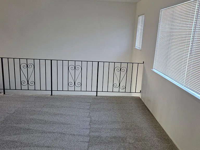 9563 Sara St — Photo 7