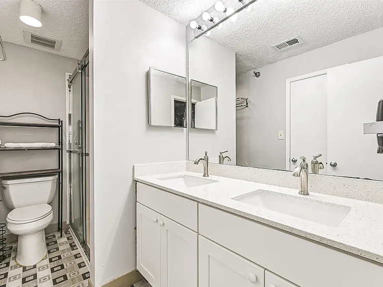 7700 Seawall Blvd #702 — Photo 24