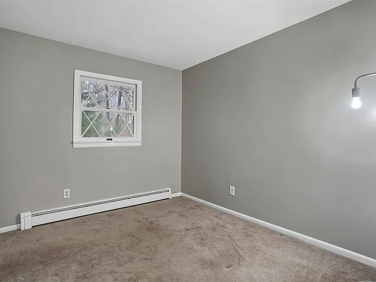 68 Skyline Dr — Photo 14
