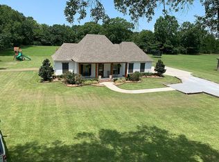 206 Kate Rd, Carencro, LA 70520