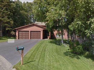 2911 Crown Point Cir, Anchorage, AK 99502