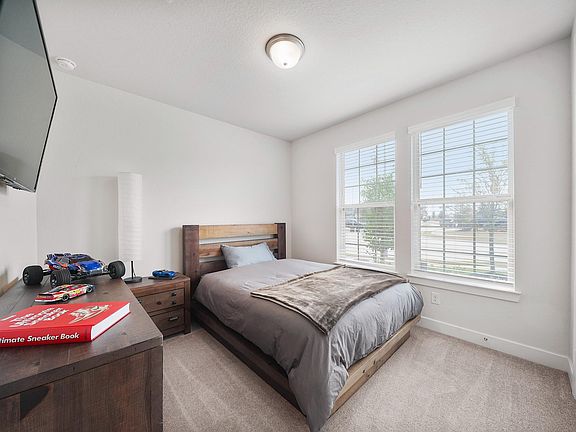 4th image of 20906 Kadefield Dr