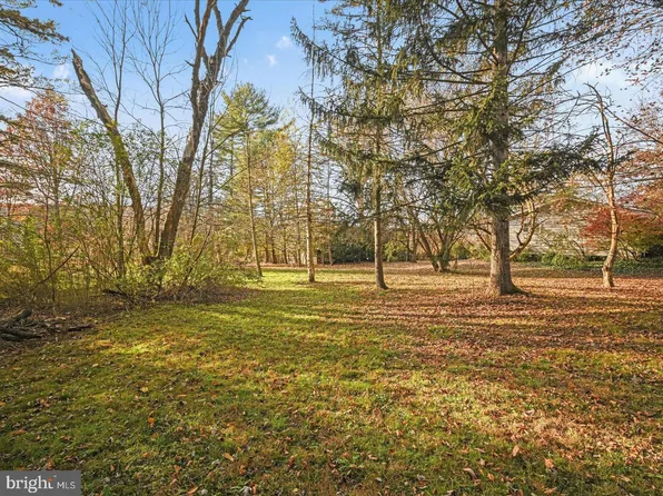 Maple Blvd, Orwigsburg, PA 17961