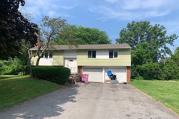 1st image of 14 Airy Dr