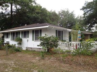 2404 E 4th St, Gulf Shores, AL 36542