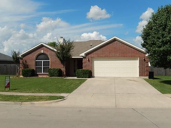 1st image of 808 Amber Dr