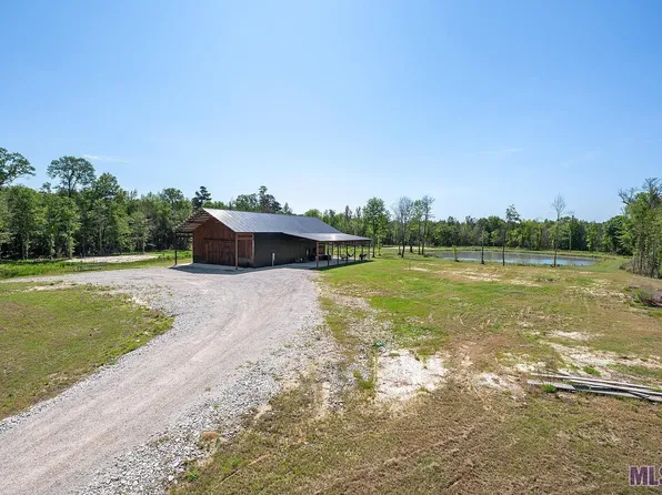 15320 Milldale Rd, Zachary, LA 70791