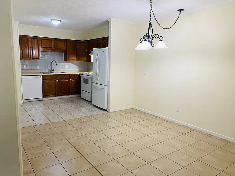 104 Cordillo Pkwy #E8 — Photo 23