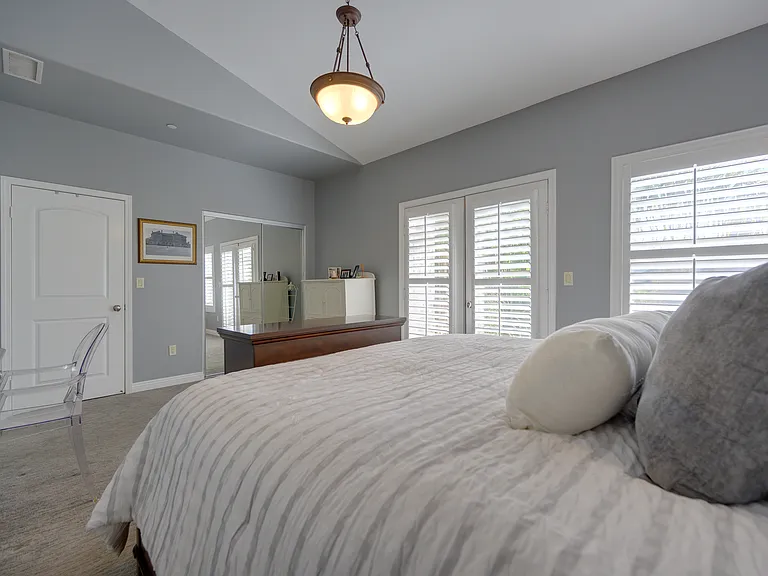 14535 Margate St #1 — Photo 21