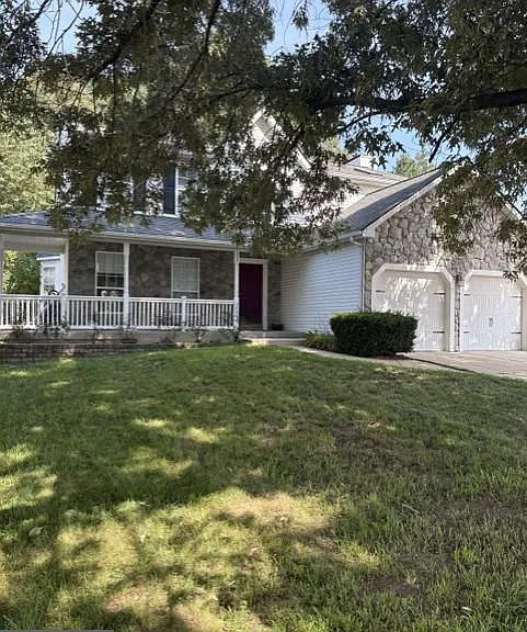 202 Cannon Pl — Photo 1