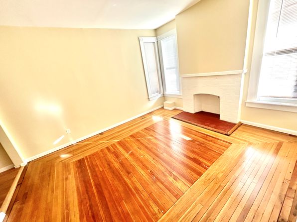 133 W Main St #2K