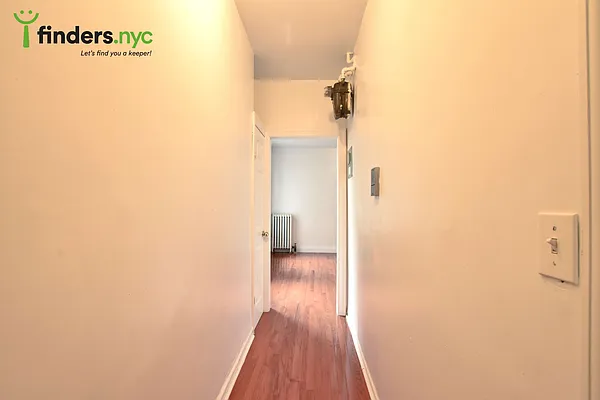 Rented by Clove Realty LLC | media 6