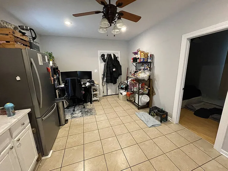 2734 N Lawndale Ave #1 — Photo 8