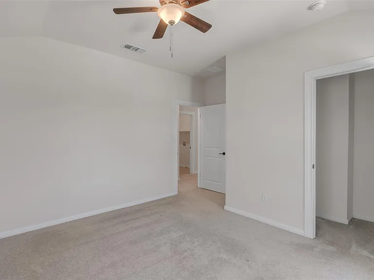 201 Bella Luna Way — Photo 24