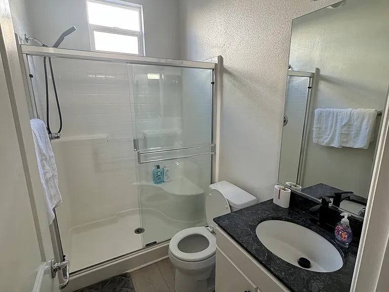 12850 Palm St #3 — Photo 16