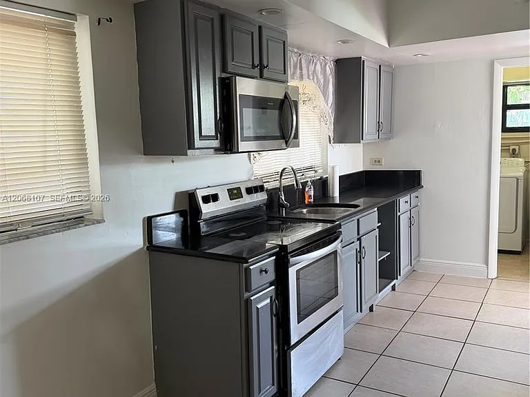 1150 NE 201st Ter — Photo 10