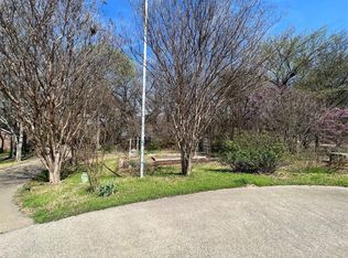 Tracey Ct, Midlothian, TX 76065