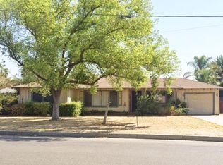 352 Linden Ave, Gustine, CA 95322