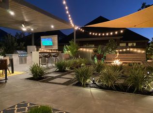 10227 S Goshawk Trl, Conroe, TX 77385