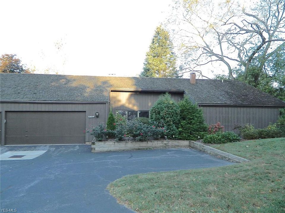 1st image of 433-40 Meadowview Dr