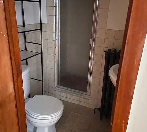 4th image of 850 N 22nd St #3R