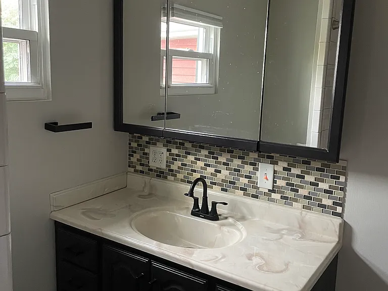 57 Albert St — Photo 14