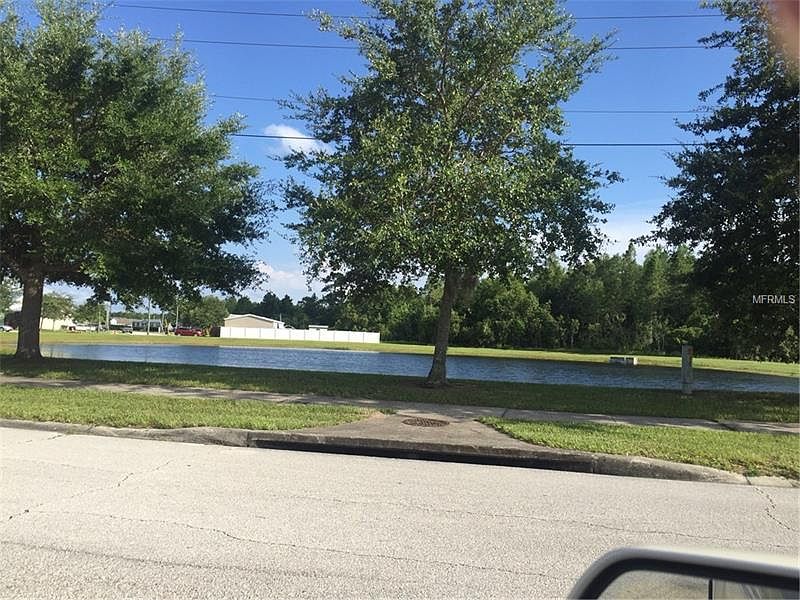 1st image of 3207 Silver Lake Ct
