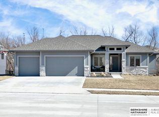 12513 N 161st Ave, Bennington, NE 68007