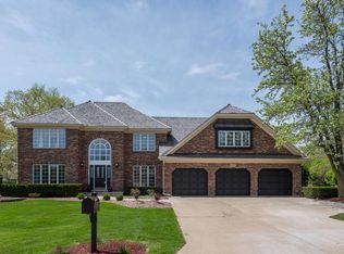 2475 W Branch Ct, Naperville, IL 60565