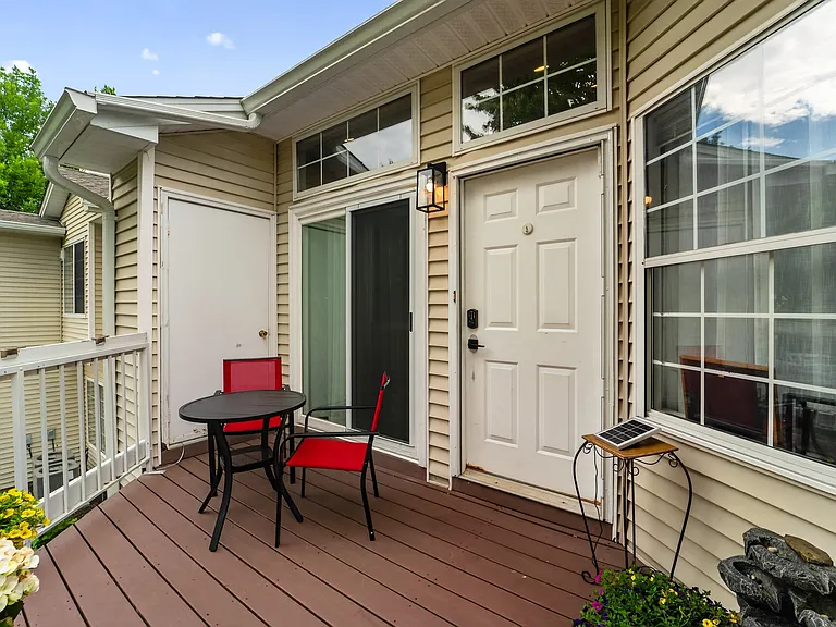 78 Mayfield Rd — Photo 5