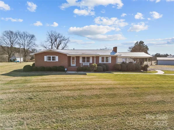 28100 State Highway 24 #27, Albemarle, NC 28001