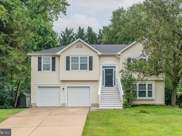 154 Parktowne Dr, Elkton, MD 21921