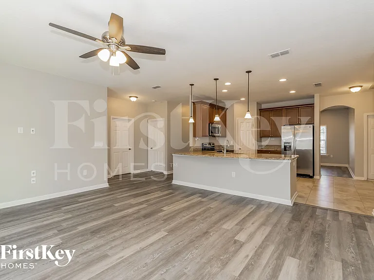 15717 Spotted Saddle Cir — Photo 4