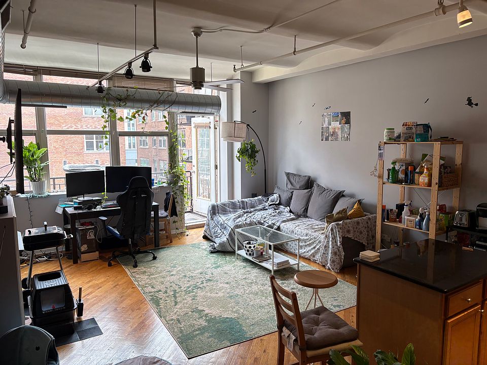 1st image of 500 S Clinton St APT 745