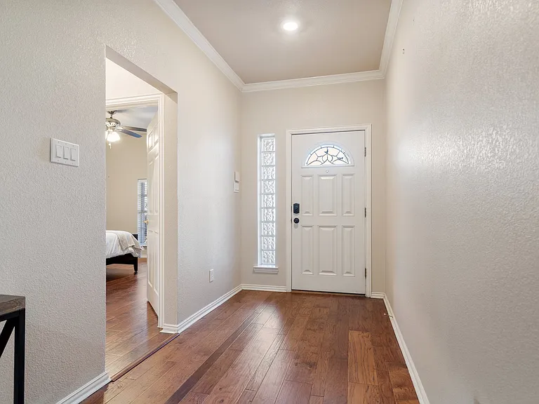 107 Loda Ct — Photo 20