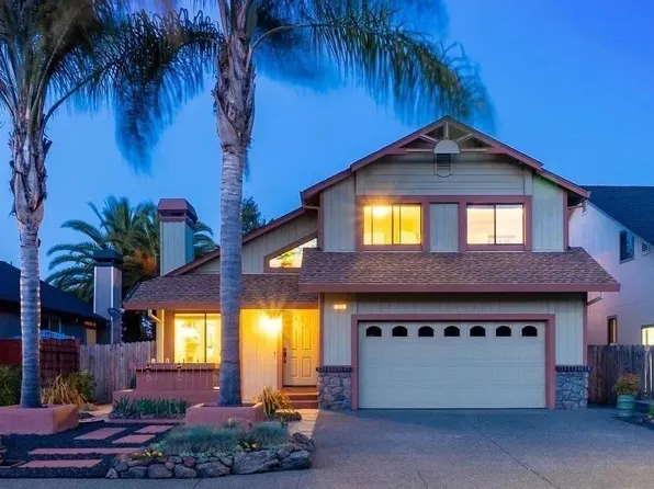 112 Los Robles Ave, Windsor, CA 95492