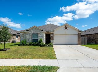9542 English Oak Dr, Corpus Christi, TX 78410