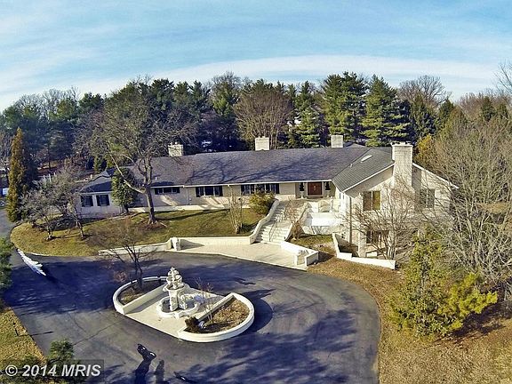 2nd image of 1 Riverwood Ct