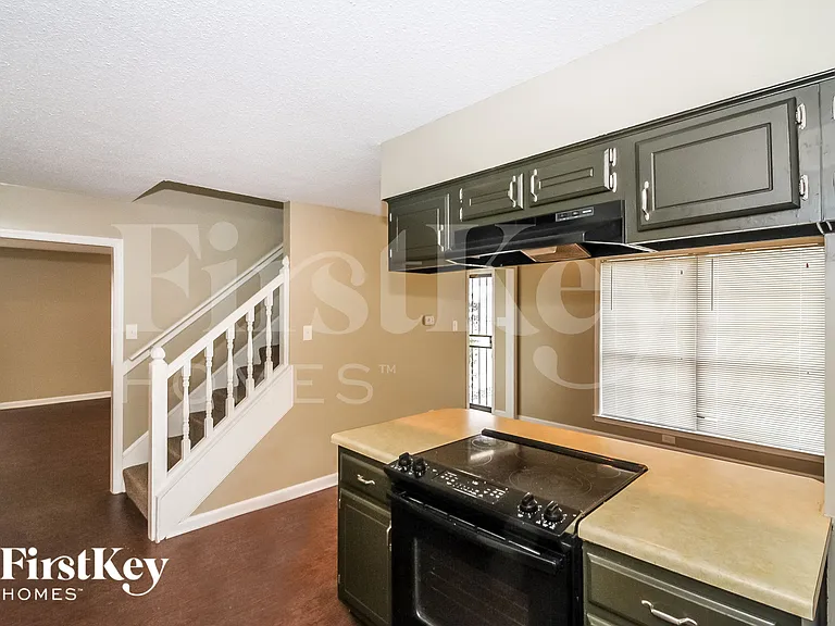 7196 Butterfly Dr — Photo 9